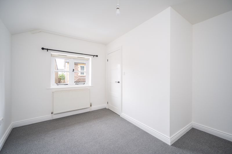 Bedroom- click for photo gallery